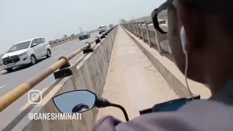Bike stunt status video