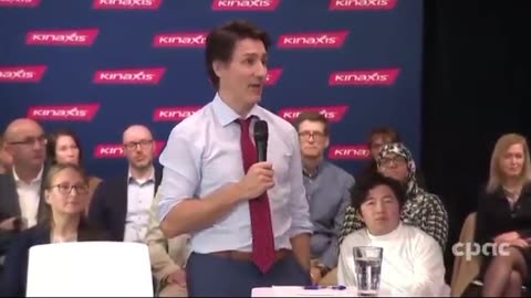 Trudeau connects flat Earthers to anti vaxxers