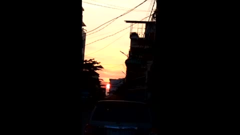 My Southeast Asia Life - Is this the biggest setting sun you've ever seen?