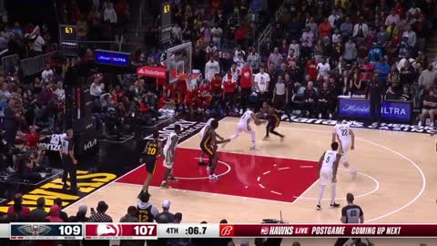 Dejounte Murray drains a tough jumper to tie the game with 4.1 secs left