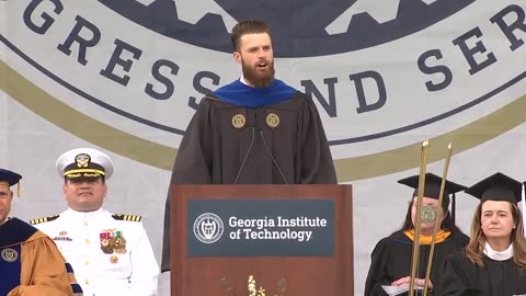 Super Bowl Champion Gives LEGENDARY Commencement Speech: "Get Married And Start A Family"