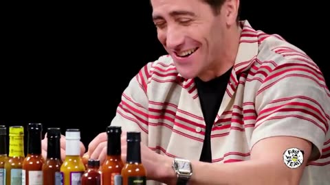 Jake Gyllenhaal Gets a Leg Cramp While Eating Spicy Wings