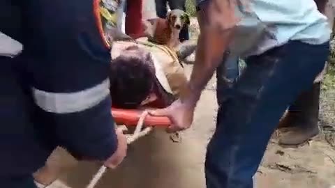 Rescate de conductor en Rionegro, Santander