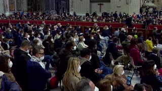 Pope improvises prayer for Ukrainian children