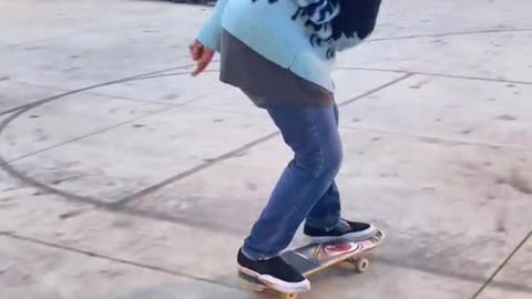 Skateboarding tutorial 3