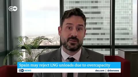LNG tankers queue up around Spain's coasts