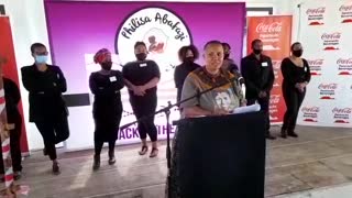 Lucinda Evans making a speech during the launch of the Philisa Abafazi Bethu Family Centre