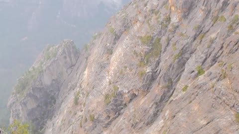 Man Leaps from Longest Rope Swing in Yosemite