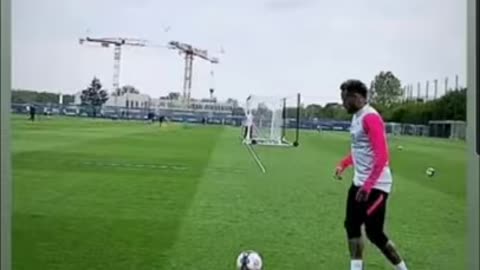 Neymar Jr - Insane Skill at PSG Training