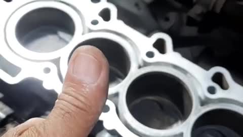 Honda Fit bloco com enpeno olha a ferramenta