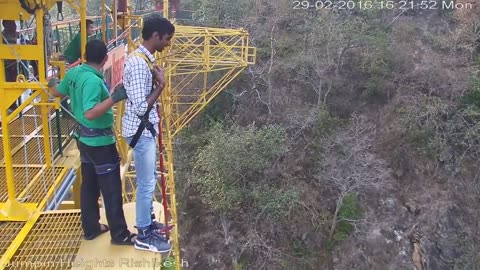 Bungee jump