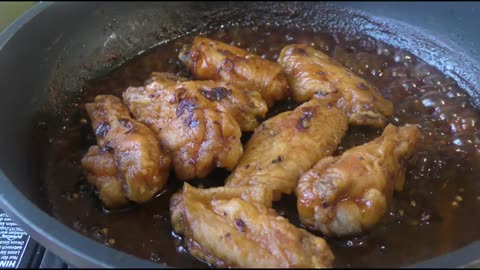 sweet & sour glazed chicken wings: homemade sauce recipe