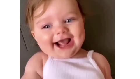 A baby is laughing when Her parents are doing?? See What her parents are doing || ❤️❤️❤️❤️