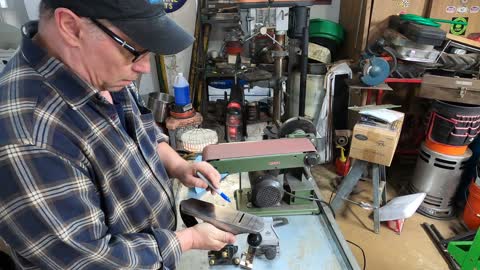 Flattening Stanley hand plane