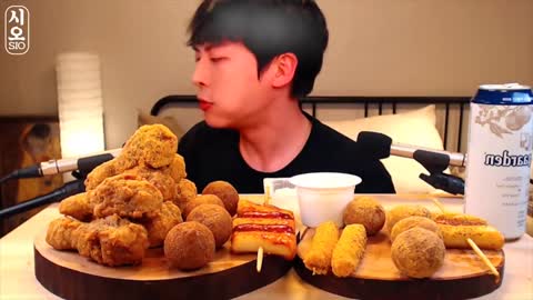 Mukbang Chicken🍗🍺BHC Cheese ball, Rice Cake Eatig show