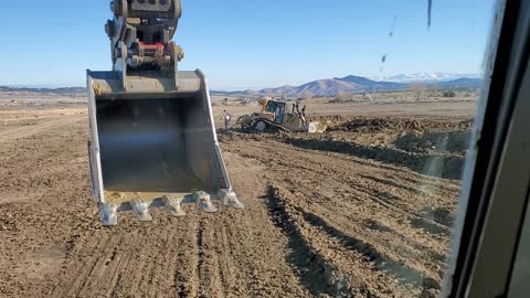 Gold Rush Dave Turin got his Dozer Stuck! Got to Love it!