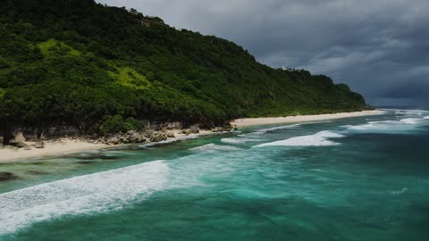 Calming Coast Bay With Ocean