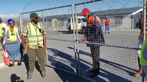 Mfuleni residents closed the gate at Fairdale Primary school