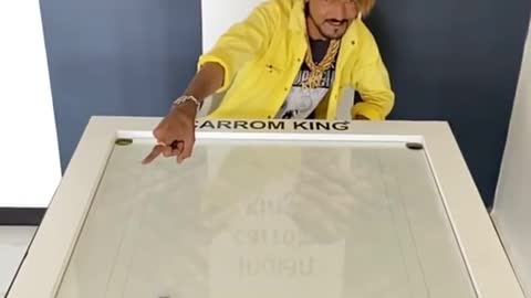 Best Carrom Aim. Indian Guy lands perfect Carrom Trickshot.