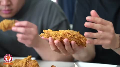 POPEYES vs JOLLIBEE vs KFC vs CHURCH'S (BEST FAST FOOD FRIED CHICKEN BATTLE!!!)