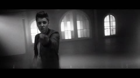 Justin Bieber - Fa La La ft. Boyz II Men (Official Music Video)