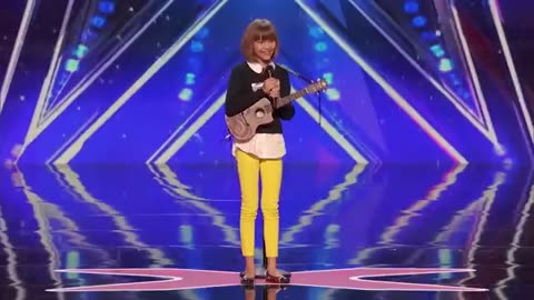 10_GOLDEN_BUZZER_KIDS_That_Stole_Our_Hearts_on_AGT!