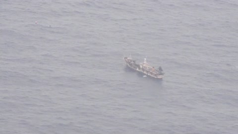 Flota pesquera cercana a Galápagos es vigilada por Ecuador