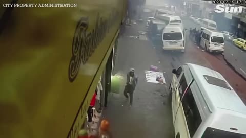 Massive eruption in Johannesburg sends cars flying