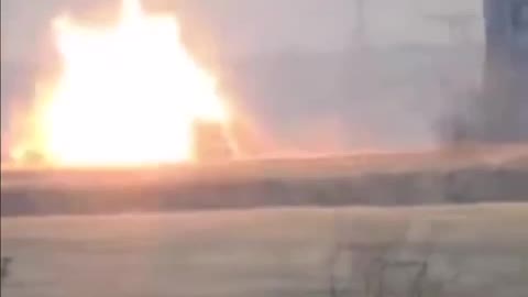 THE UKRAINIAN ARMY USING ATGMS TO DESTROY RUSSIAN TANKS.