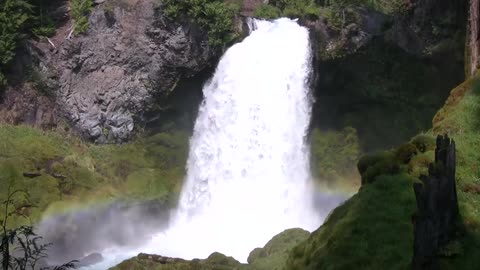 Relaxing 3-Hour Video of Large Waterfall