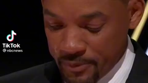 Will Smith apologizes for slapping Chris Rock