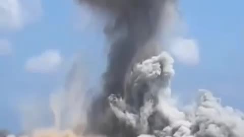 Video of yesterday's devastating Israeli attack in Khan Yunis
