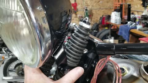 1940 Harley Davidson UH restoration Part: 5 The Damper and installing the Ride control and headlamp