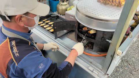 Korean street food egg bread