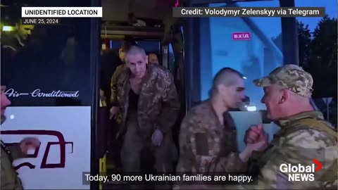 90 Russian, Ukrainian prisoners of war return home following prisoner swap