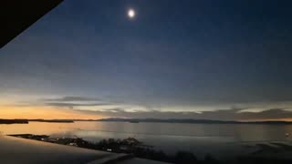 Time lapse footage of total solar eclipse from Burlington, Vermont