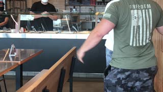 Guy Refuses to Wear Mask in Roanoke Restaurant