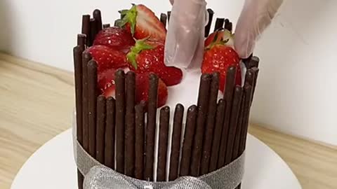 Chocolate Cake Decorating