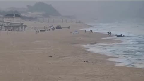 Footage of the Hamas infiltration from the sea to the Zikim beach on October 7.