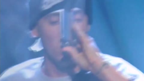 Eminem - Lose Yourself Live Grammy Awards 2003 HD