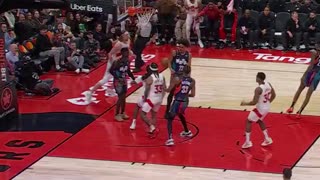 Freeman-Liberty Rises for Slam! (BKN vs. TOR)