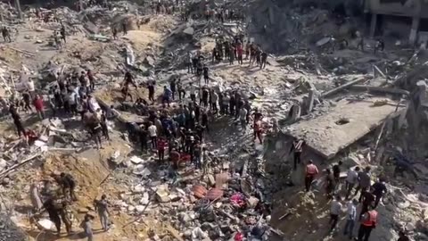 Jabalia camp after bombing