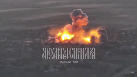 4 Russian FAB-500 bombs hitting Ukrainian targets