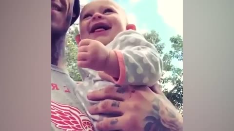Funny Daddy and Babies Moments