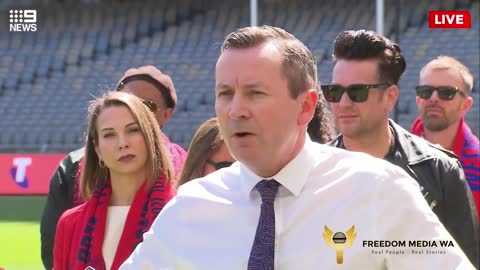 Mark McGowan Confronted By Angry People In Manjimup