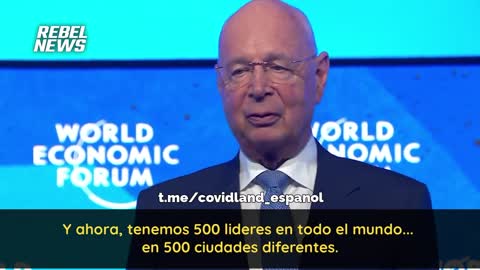 Klaus Schwab se jacta de sus "Global Shapers"