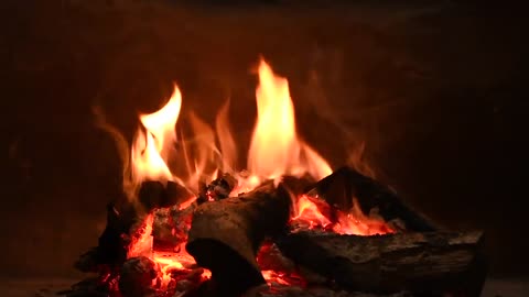 warm up in a few minutes|warming video with a burning fire accompanied by beautiful romantic music