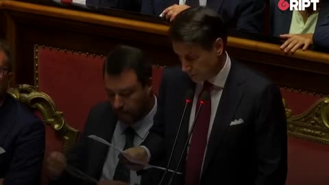 DEFIANT: Matteo Salvini Kisses Rosary Despite Criticism From Italian PM