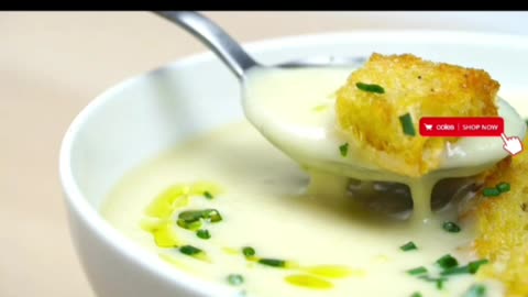 Potatoes and leek soup