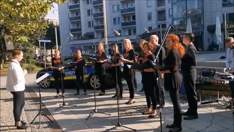 Chor SLAVICA - Kundgebung Weltfriedenstag - Dresden, 04 09 2021, Teil II von II, Slaviсa Frieden